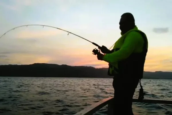 Tempat yang Wajib Dicoba: Deretan Spot Mancing di Geopark Ciletuh Sukabumi